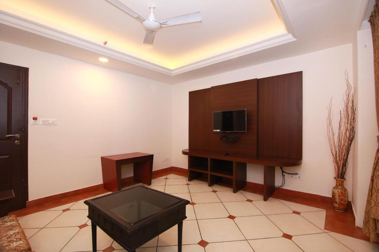 Emarald Hotel Cochin Kochi Kültér fotó