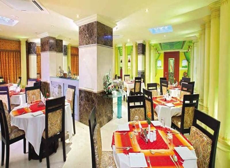 Emarald Hotel Cochin Kochi Kültér fotó