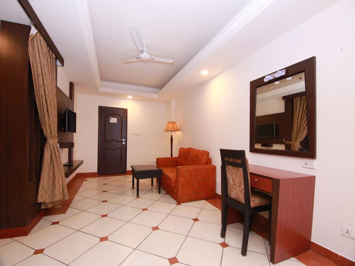 Emarald Hotel Cochin Kochi Kültér fotó