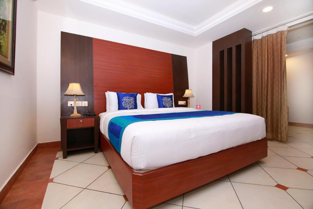 Emarald Hotel Cochin Kochi Kültér fotó
