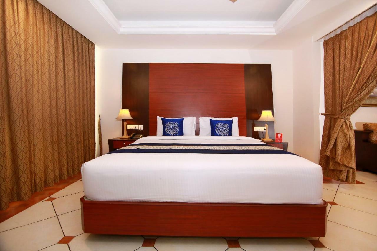 Emarald Hotel Cochin Kochi Kültér fotó