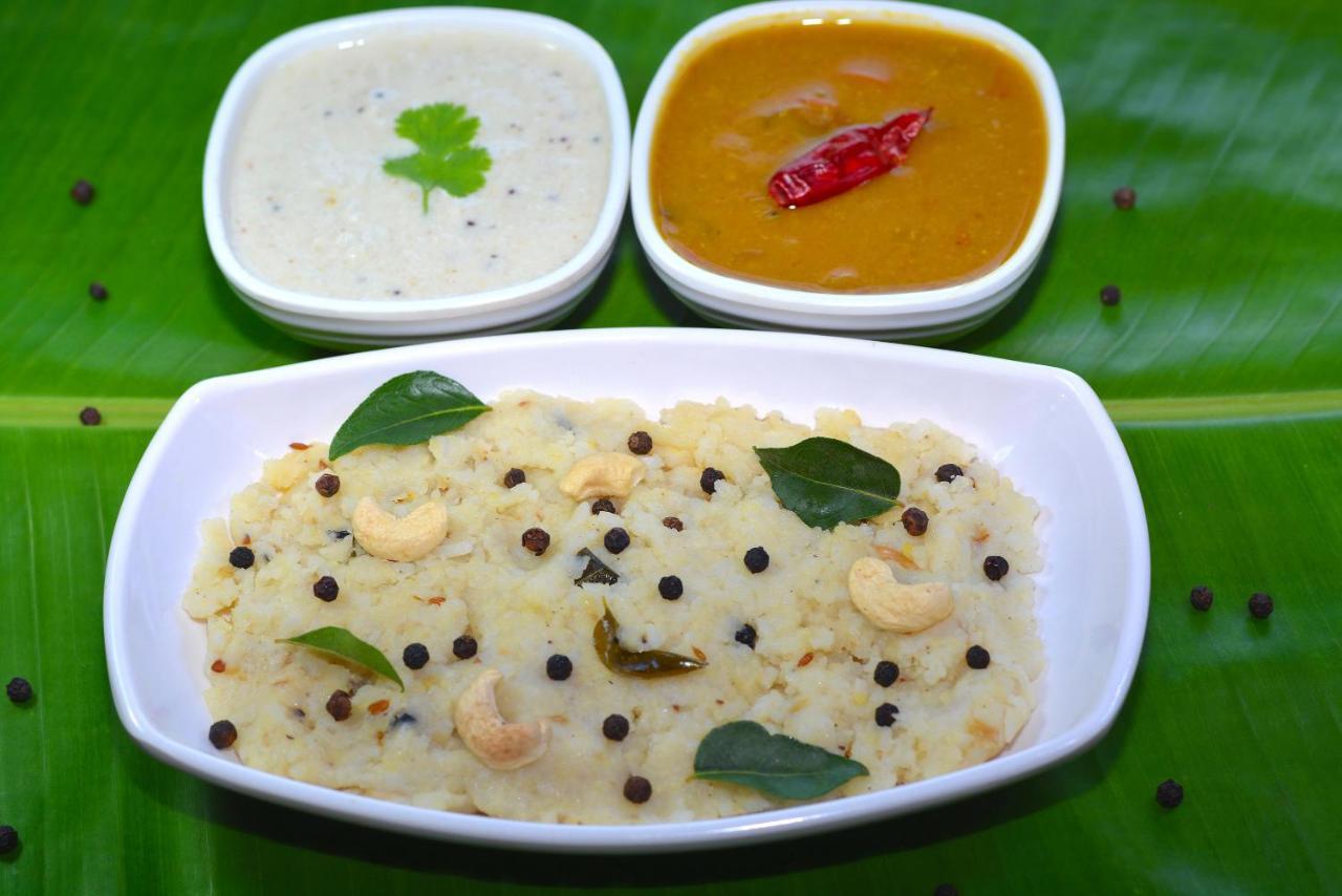 Emarald Hotel Cochin Kochi Kültér fotó